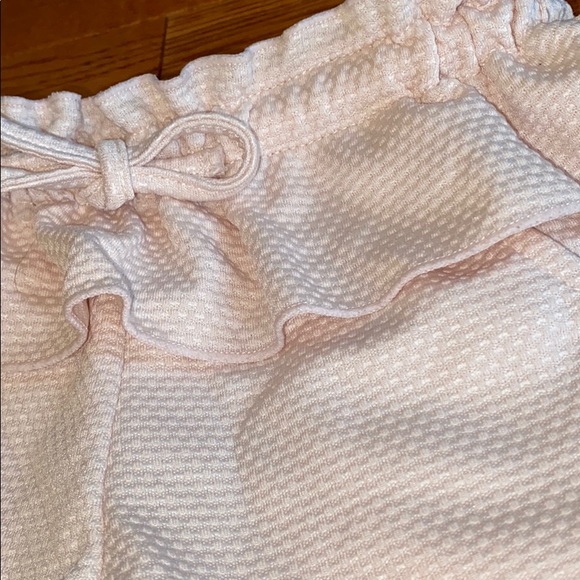 Kardashian Kids Shorts - Picture 2 of 4